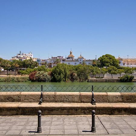 Rodrigo De Triana Courtyard By Valcambre Lägenhet Sevilla Exteriör bild